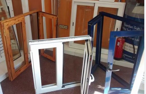 Carpintería de Aluminio y el Extintor