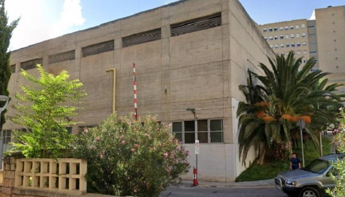 Incendio en Jaén capital deja a un vecino afectado por humo